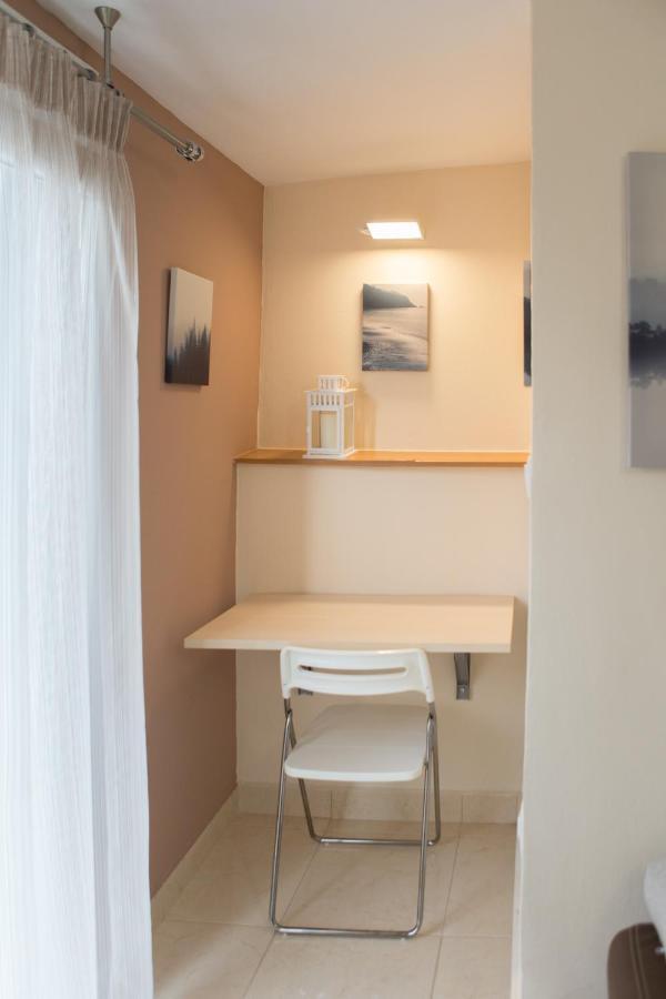 Kosmos Service Apartment Modern Spirit City Center With Additional Cost Parking Selanik Dış mekan fotoğraf